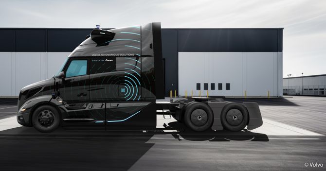 Volvo präsentiert serienreifen autonomen Sattelschlepper