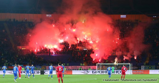 DFL denkt offenbar über Pyro-Freigabe nach