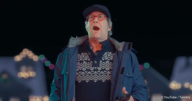 Twinkly: Weihnachts-Werbespot mit Chevy Chase veröffentlicht